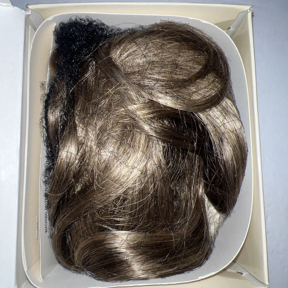 Raquel Welch NEW Put On Piece Pony Hair Prim Color R12/26H Brown/Blonde Clip